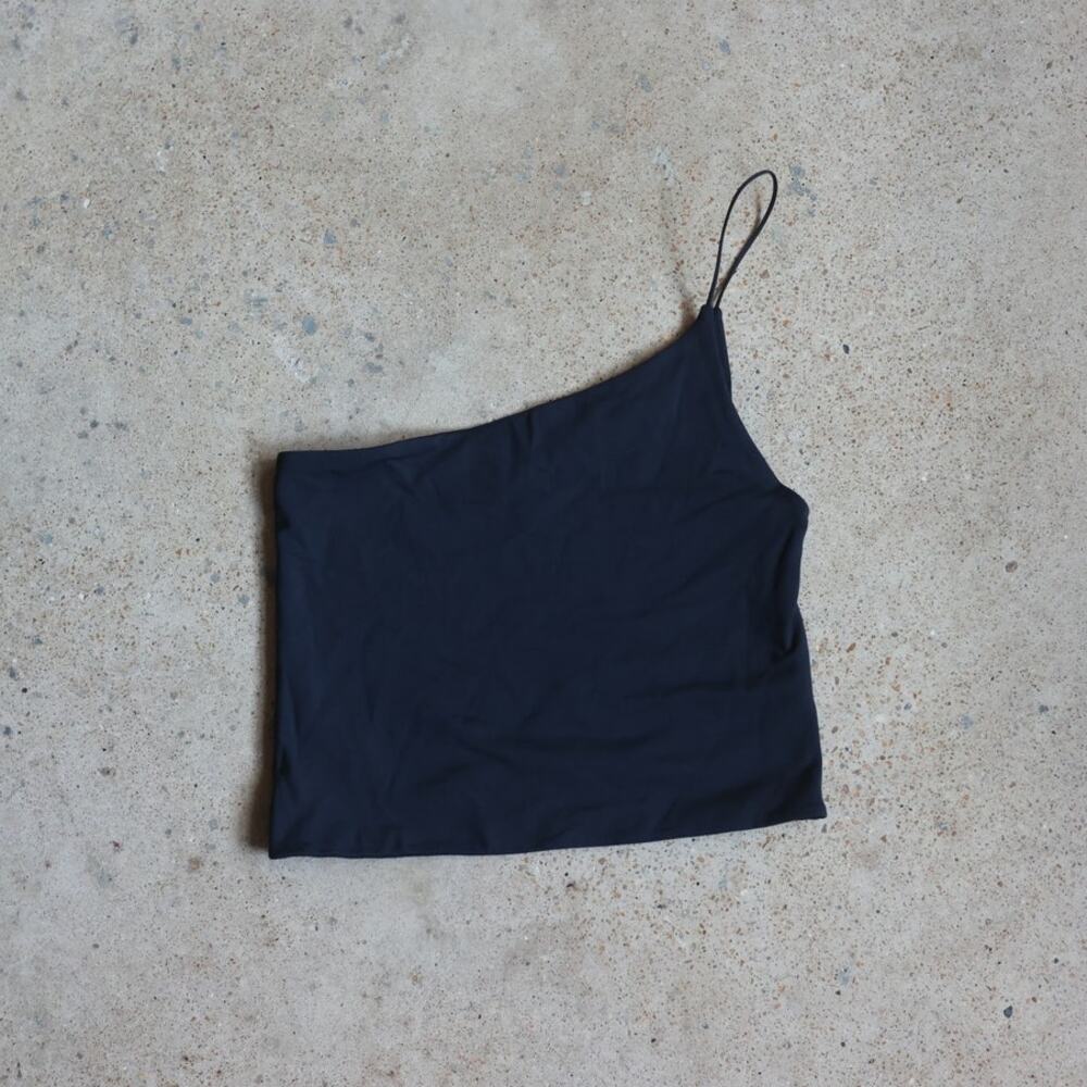Aritzia Babaton Contour One Shoulder Cropped Cami Black M Elevated Basics Luxury